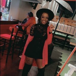 Meet your Posher, Mel